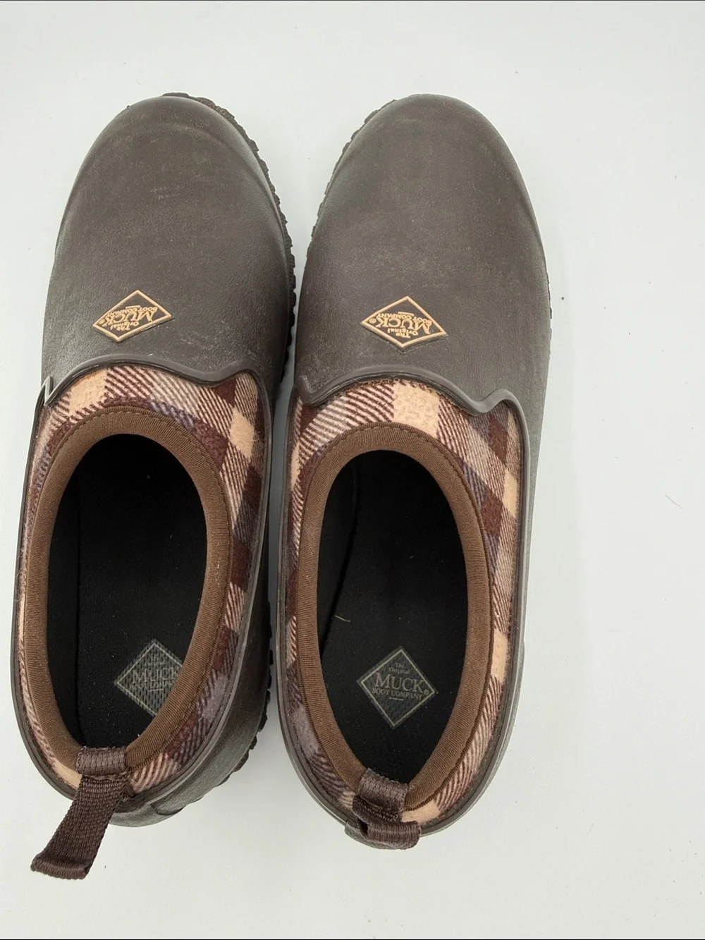 Women’s Brown Slip-On Muck Boot Company Shoe Size 9